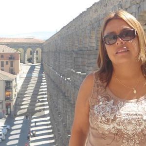 Meet your Posher, Alba luz